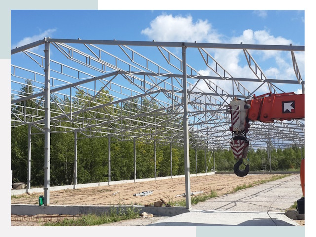 Строительство конюшен в Полевской от 616 руб. под ключ